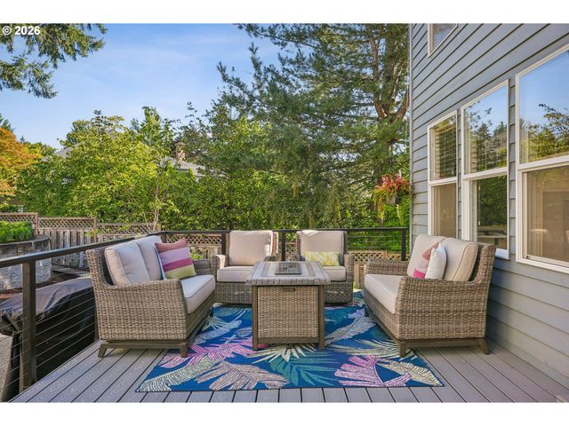 15579 Sw 76TH Ave, Portland, OR 97224