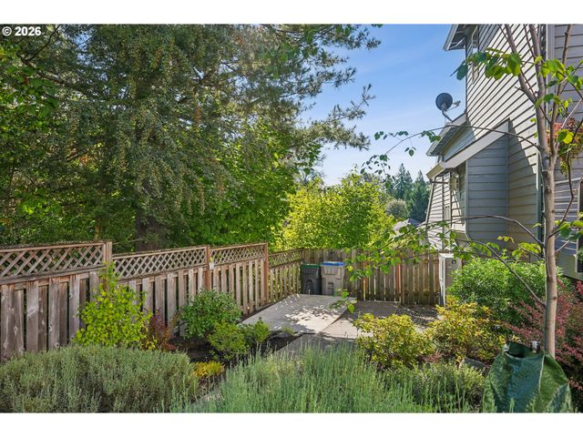 15579 Sw 76TH Ave, Portland, OR 97224