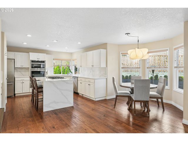 15579 Sw 76TH Ave, Portland, OR 97224