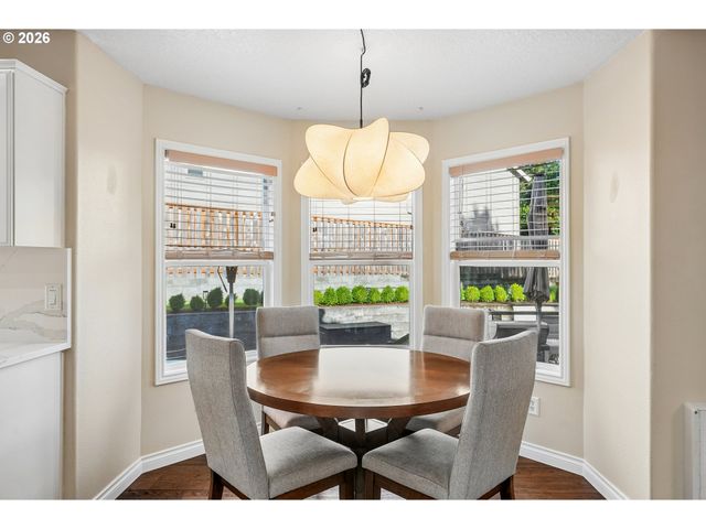 15579 Sw 76TH Ave, Portland, OR 97224