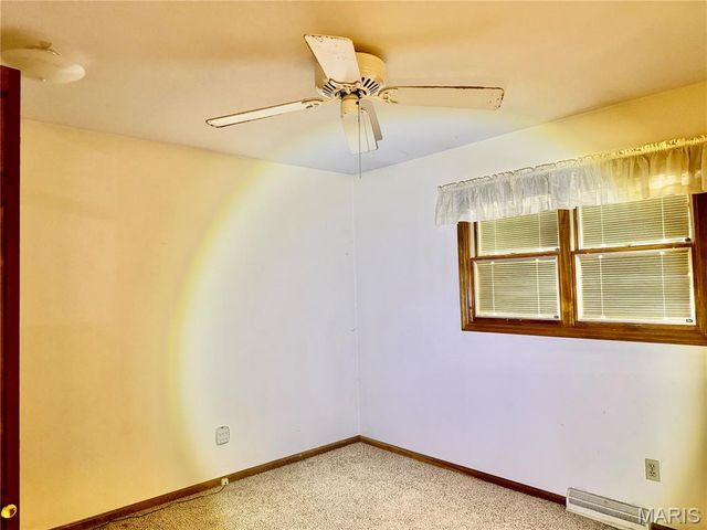 421 Lindy Boulevard, Ballwin, MO 63021