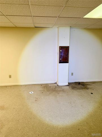 421 Lindy Boulevard, Ballwin, MO 63021