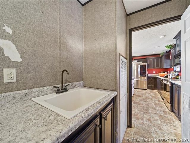 40180 E 1290 Road, Mccurtain, OK 74944