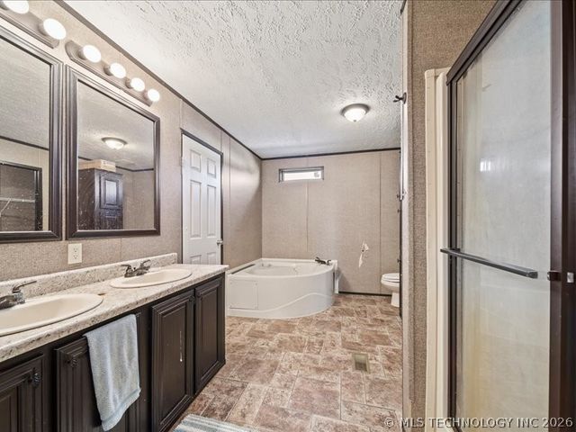 40180 E 1290 Road, Mccurtain, OK 74944