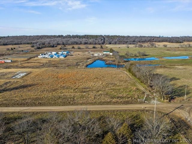 40180 E 1290 Road, Mccurtain, OK 74944