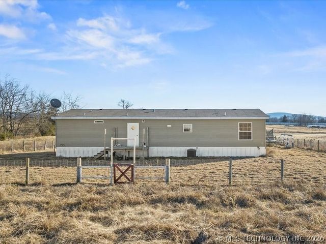 40180 E 1290 Road, Mccurtain, OK 74944