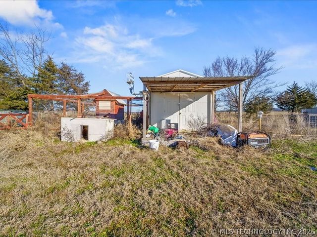 40180 E 1290 Road, Mccurtain, OK 74944
