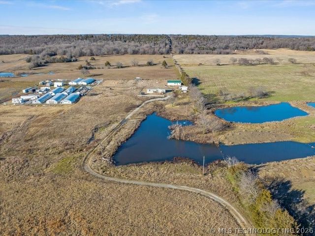 40180 E 1290 Road, Mccurtain, OK 74944