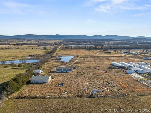 40180 E 1290 Road, Mccurtain, OK 74944