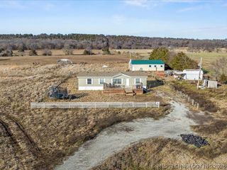 40180 E 1290 Road, Mccurtain, OK 74944