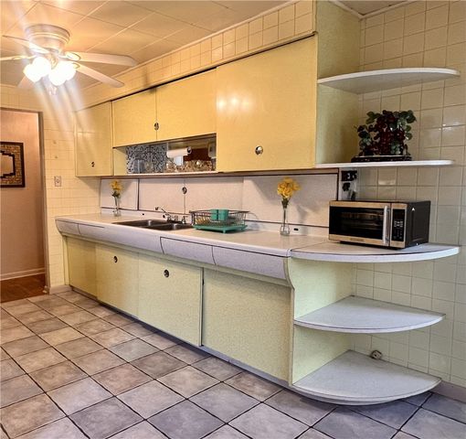 14150 Michael Dr, North Huntingdon, PA 15642