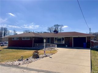 14150 Michael Dr, North Huntingdon, PA 15642