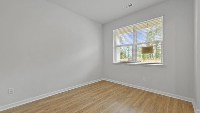 1064 Mulligan Drive, Manning, SC 29102