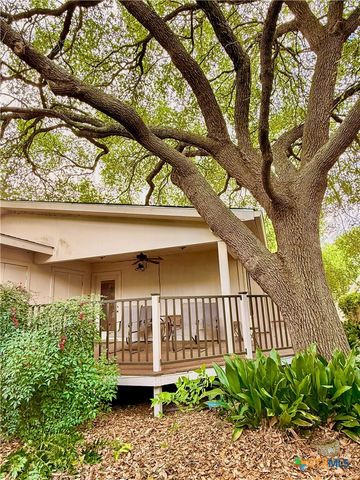 1329 Donovan Street, Gonzales, TX 78629