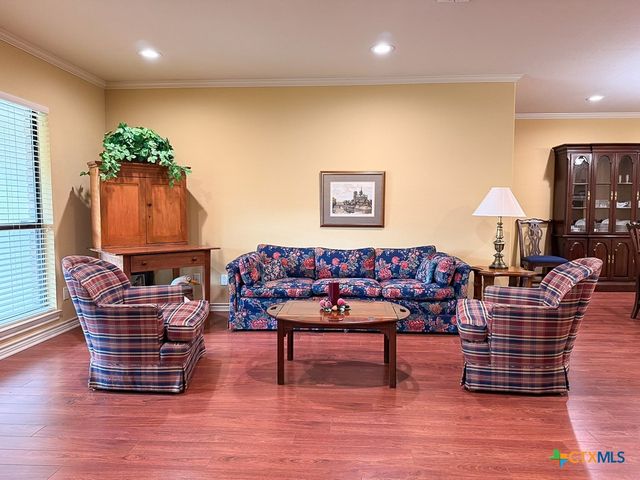 1329 Donovan Street, Gonzales, TX 78629
