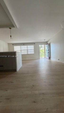 13155 SW 7th Court 204E, Pembroke Pines, FL 33027