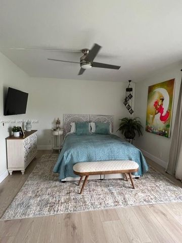 13155 SW 7th Court 204E, Pembroke Pines, FL 33027