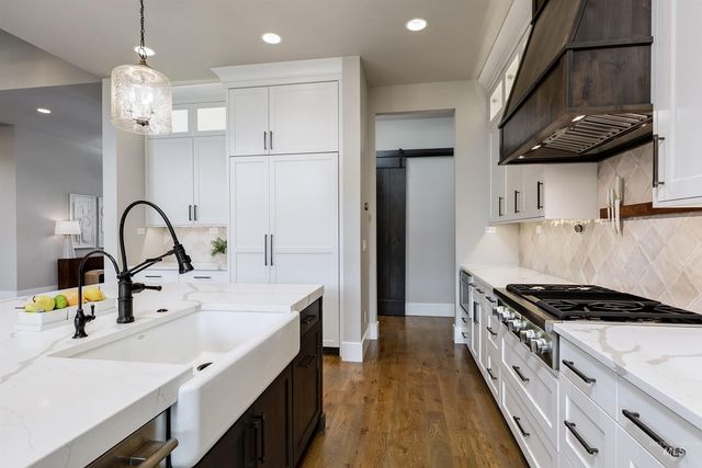 2288 N Fountainhead Way, Eagle, ID 83616