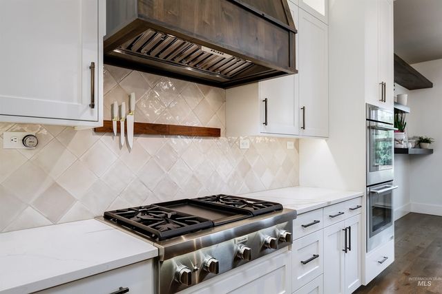 2288 N Fountainhead Way, Eagle, ID 83616