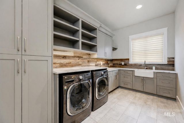 2288 N Fountainhead Way, Eagle, ID 83616