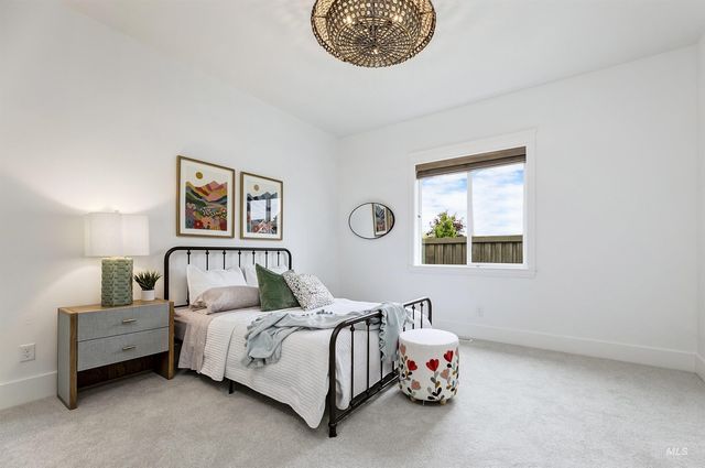 2288 N Fountainhead Way, Eagle, ID 83616