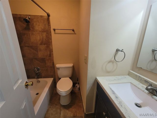 1629 Cobblestone Court, Montgomery, AL 36117