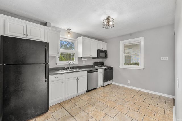 2520 Cortland Avenue, Fort Wayne, IN 46808