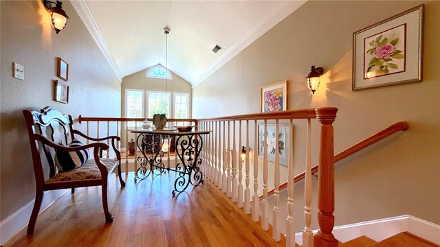 8 Griffith Court, Terrell, TX 75160