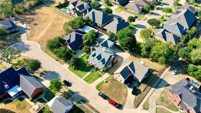 8 Griffith Court, Terrell, TX 75160