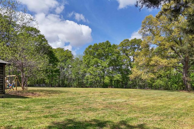 912 Dillon Street, Chesnee, SC 29323