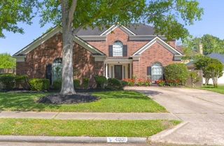 4001 Spring Branch Drive W, Pearland, TX 77584