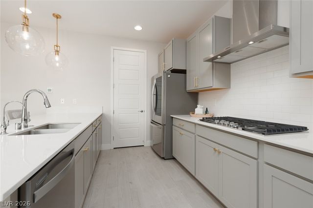 11335 Gravitation Drive, Las Vegas, NV 89135