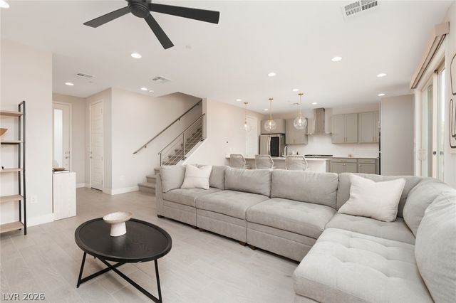 11335 Gravitation Drive, Las Vegas, NV 89135