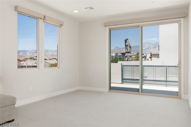 11335 Gravitation Drive, Las Vegas, NV 89135