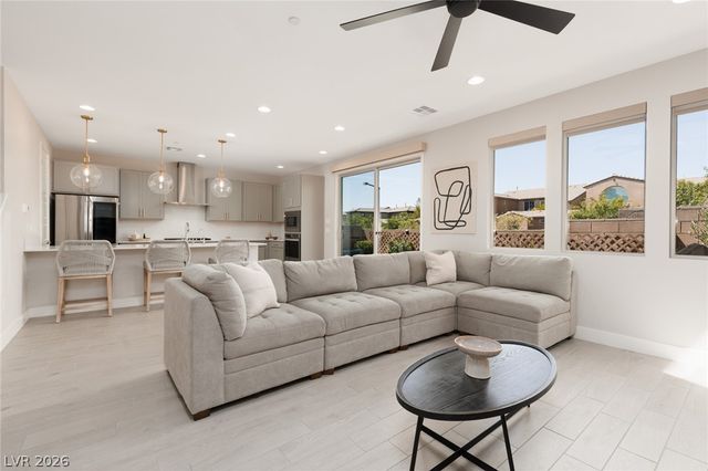 11335 Gravitation Drive, Las Vegas, NV 89135