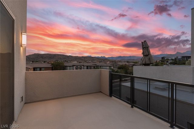 11335 Gravitation Drive, Las Vegas, NV 89135