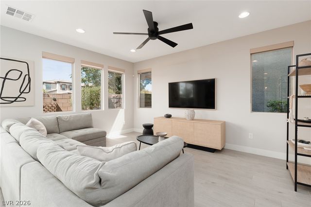 11335 Gravitation Drive, Las Vegas, NV 89135