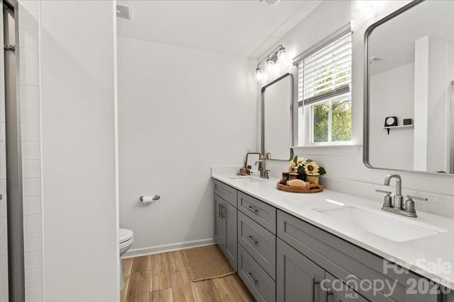 226 1st Street, Mount Holly, NC 28120