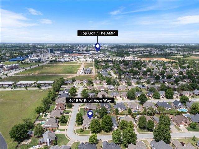 4619 W Knoll View Way, Rogers, AR 72758
