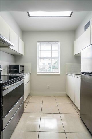 920 Pennsylvania Ave 203, Miami Beach, FL 33139