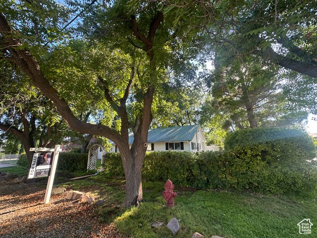 191 N ASH CREEK DR, Toquerville, UT 84774