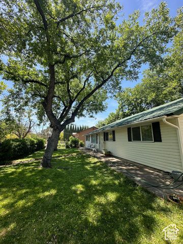 191 N ASH CREEK DR, Toquerville, UT 84774