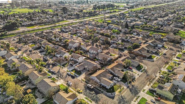 2013 Hedge Avenue, Brentwood, CA 94513