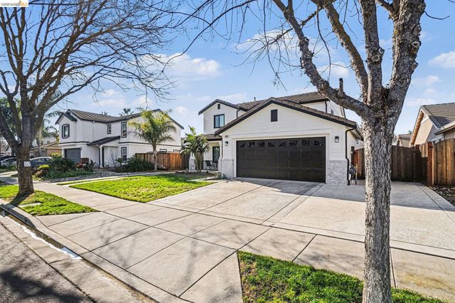 2013 Hedge Avenue, Brentwood, CA 94513