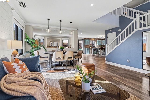 2013 Hedge Avenue, Brentwood, CA 94513