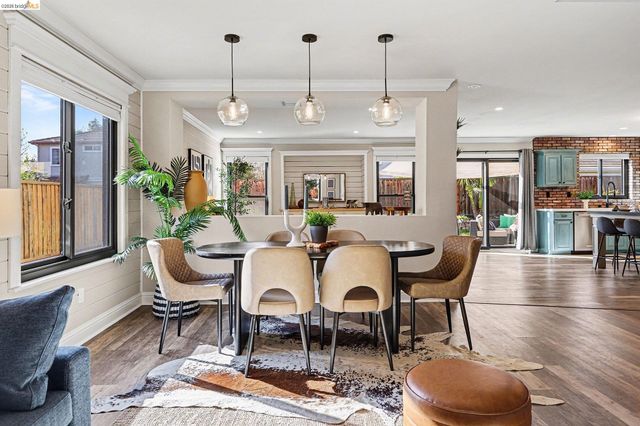 2013 Hedge Avenue, Brentwood, CA 94513