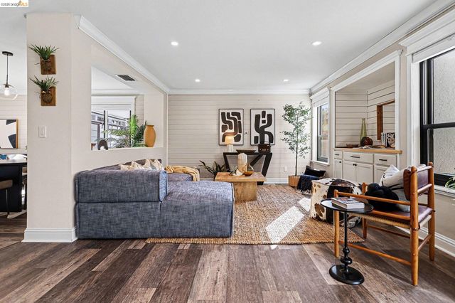 2013 Hedge Avenue, Brentwood, CA 94513