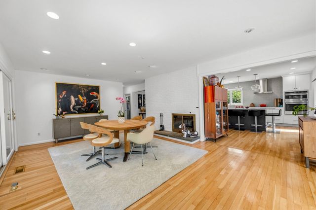 25 Virginia Ln, Cohasset, MA 02025