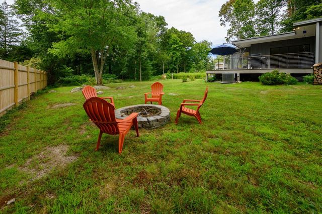 25 Virginia Ln, Cohasset, MA 02025