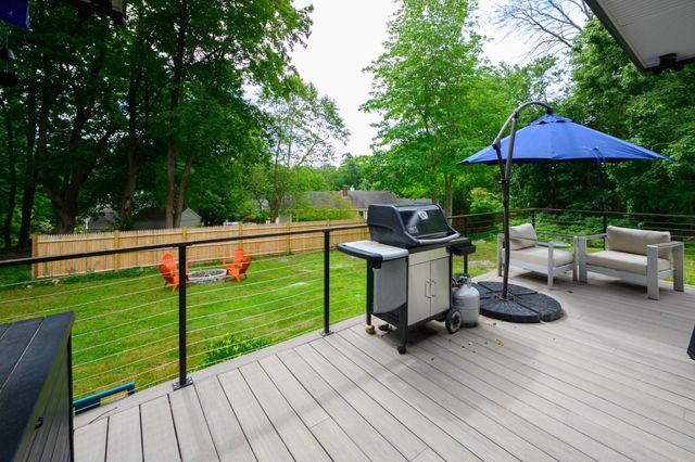25 Virginia Ln, Cohasset, MA 02025